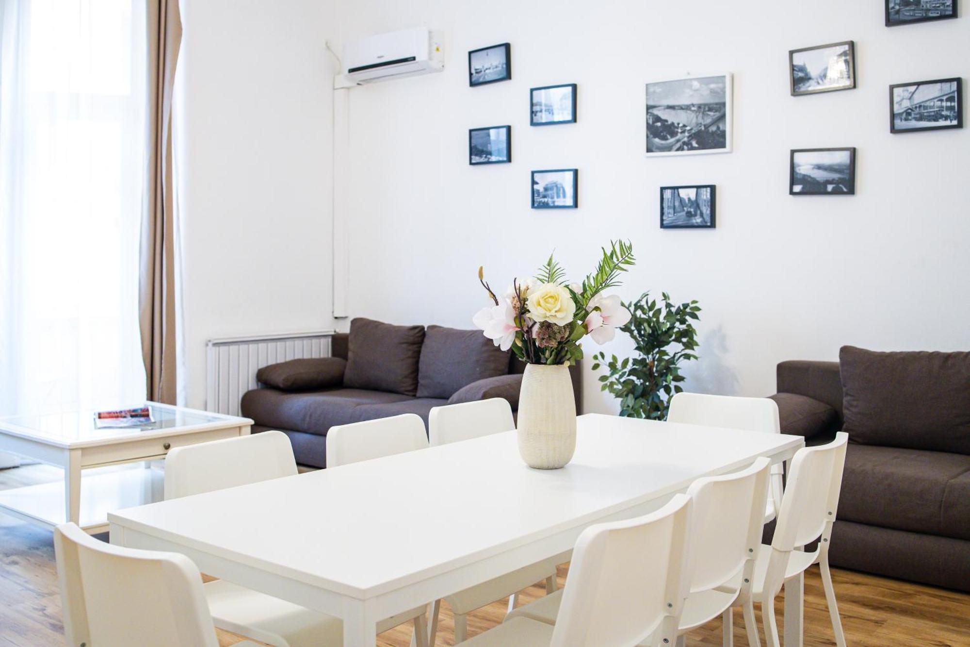 Real Apartments Lovag Budapešť Exteriér fotografie