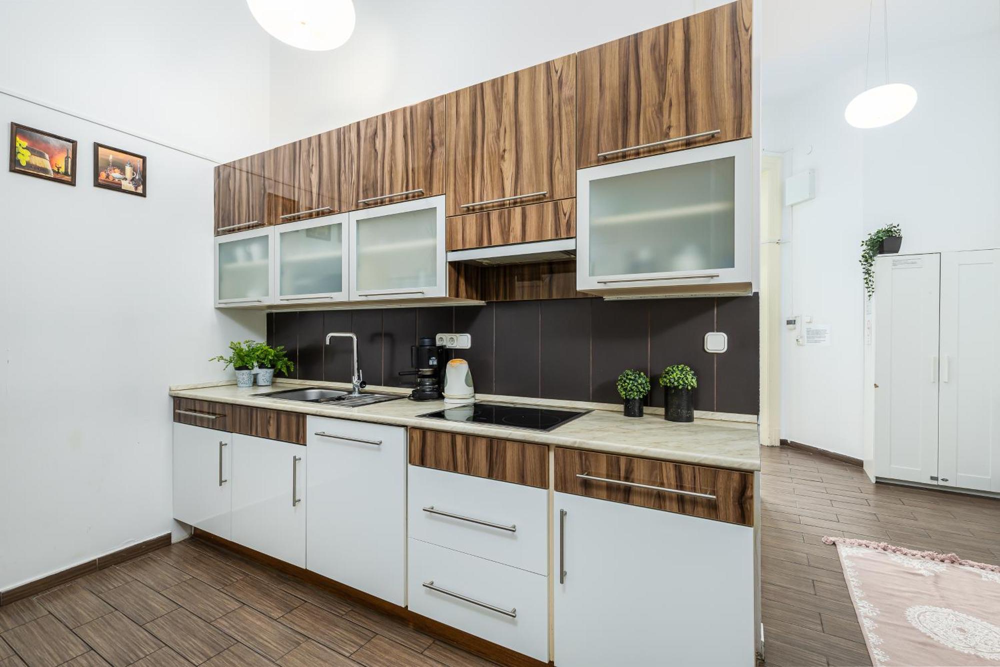 Real Apartments Lovag Budapešť Exteriér fotografie
