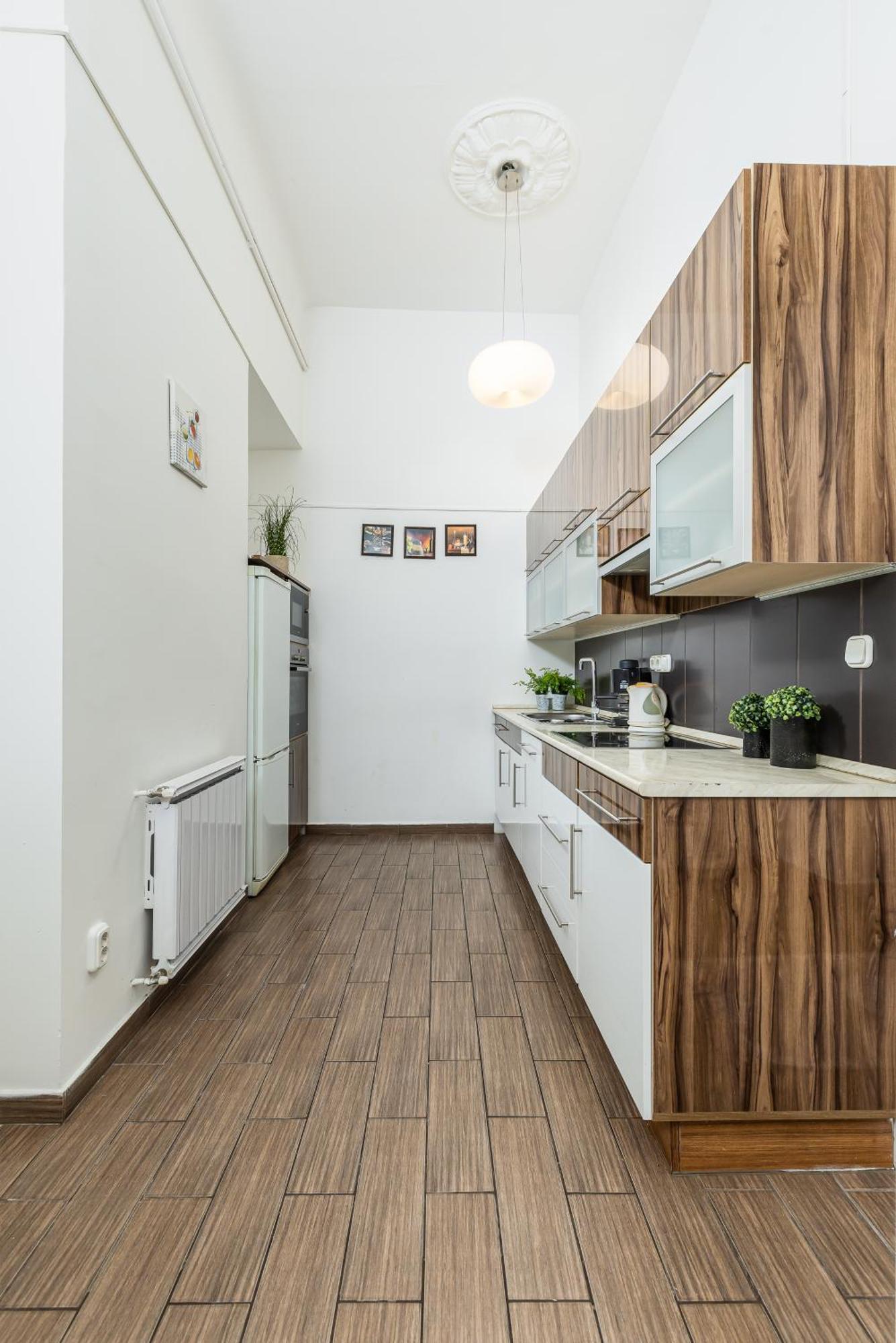 Real Apartments Lovag Budapešť Exteriér fotografie